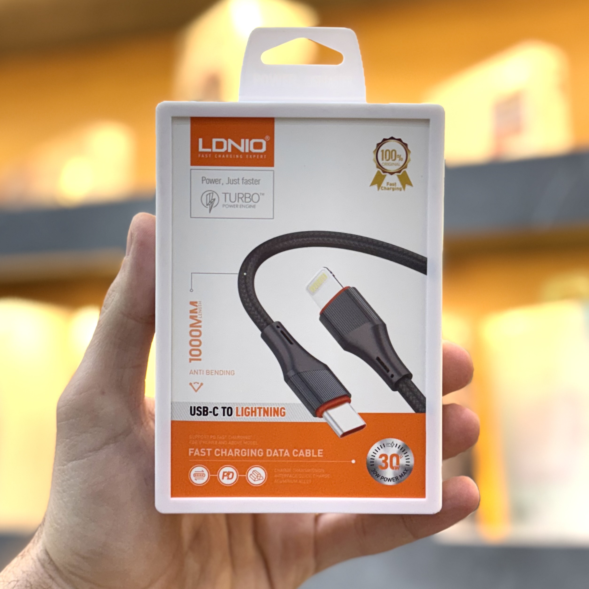 کابل شارژ تایپ C یه لایتنینگ