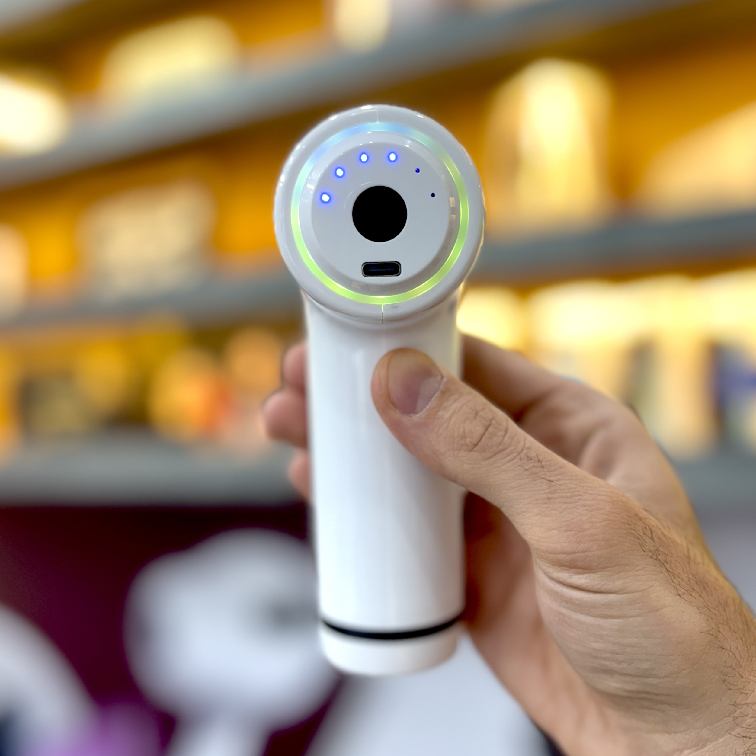 ماساژور مینی رقص نور دار