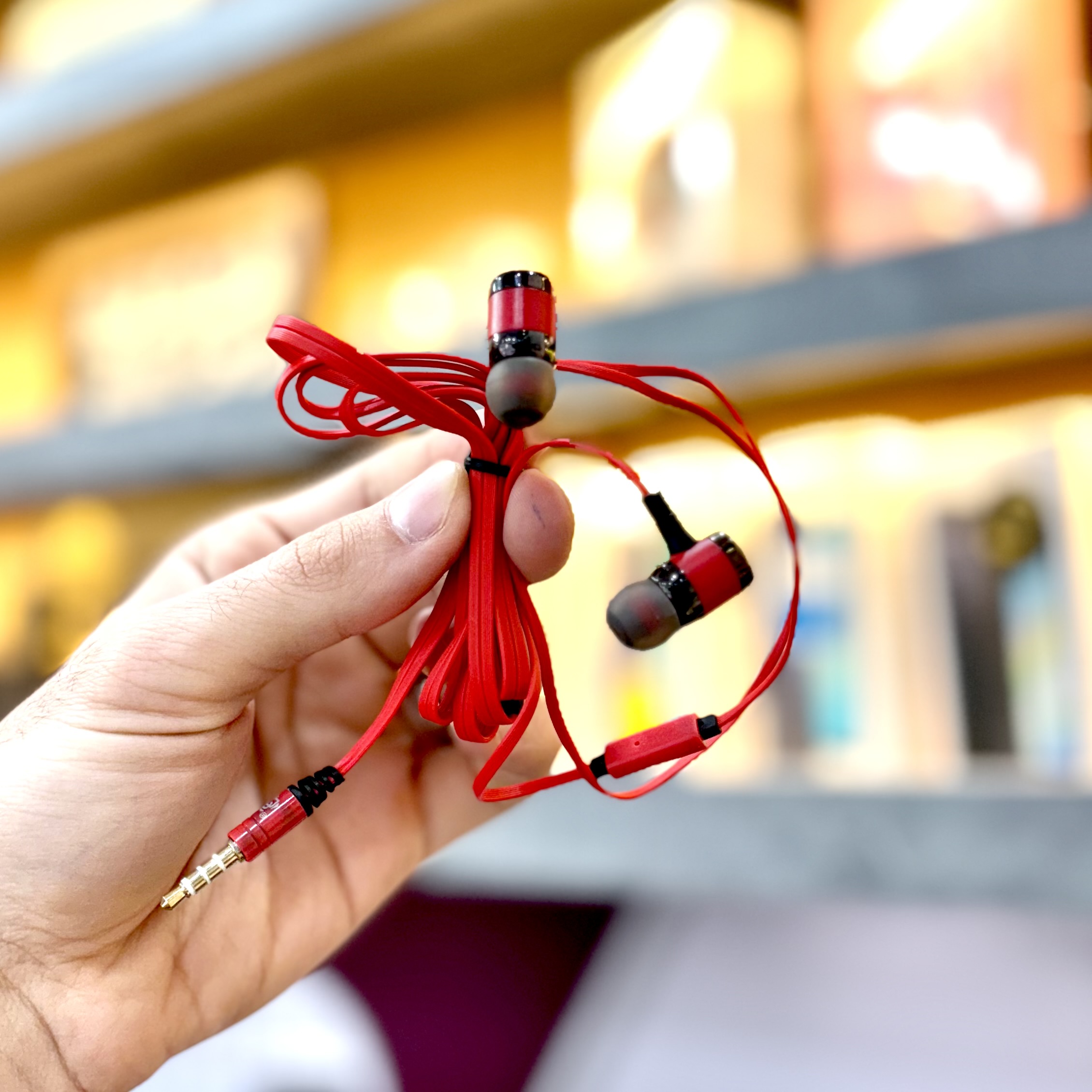 قیمت و مشخصات هندزفری سیم دار پاپادا