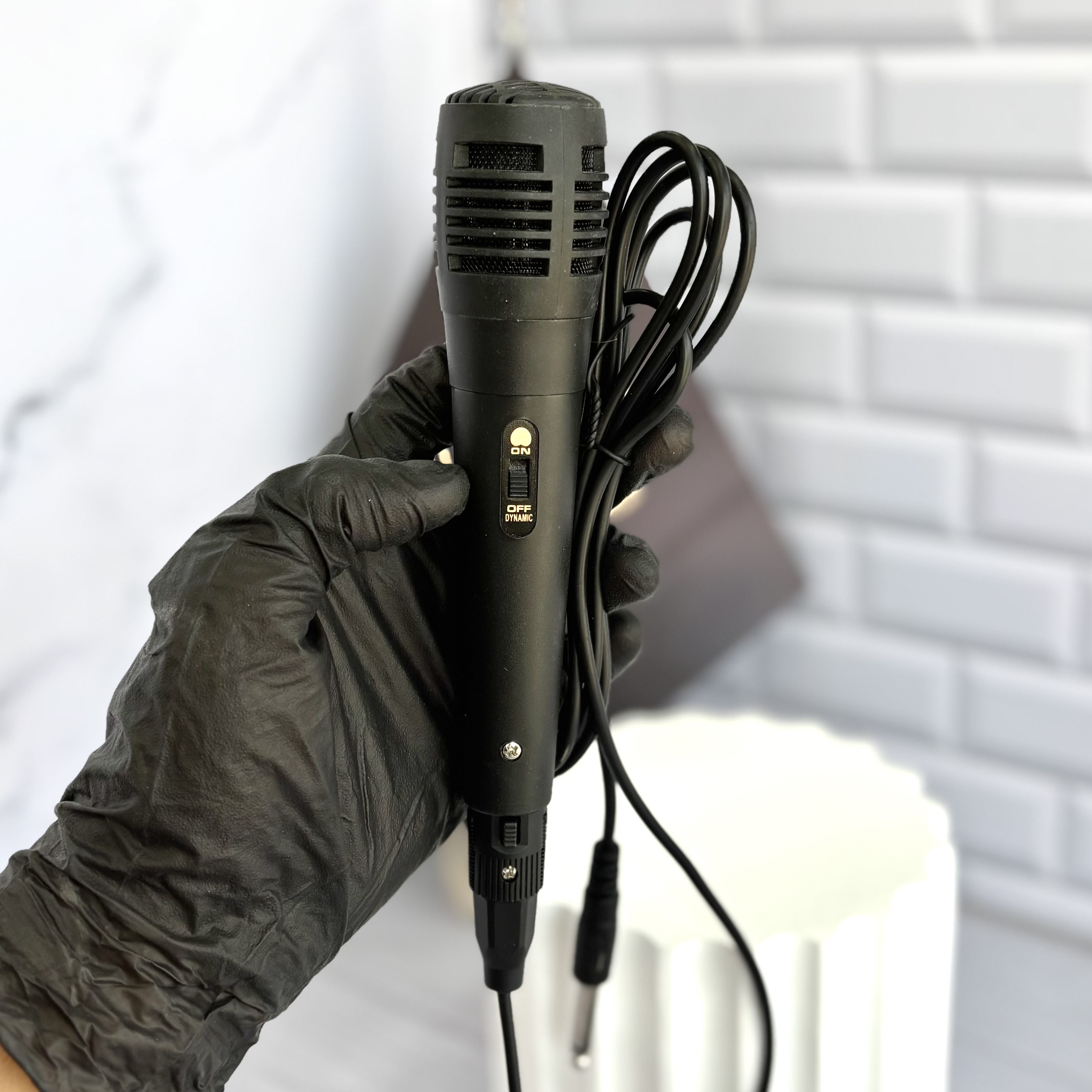 میکروفون سیمی