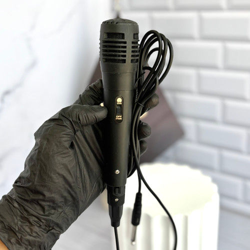 میکروفون سیمی