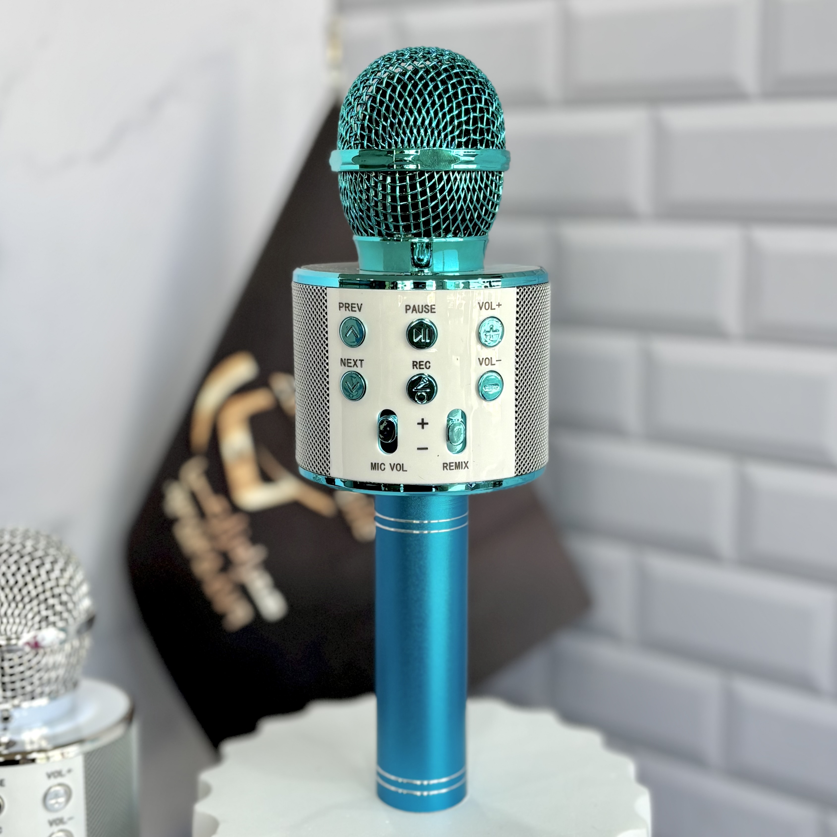 میکروفون بلوتوثی چندرنگ مدل WS-858 با امکانات کامل و کیفیت بال