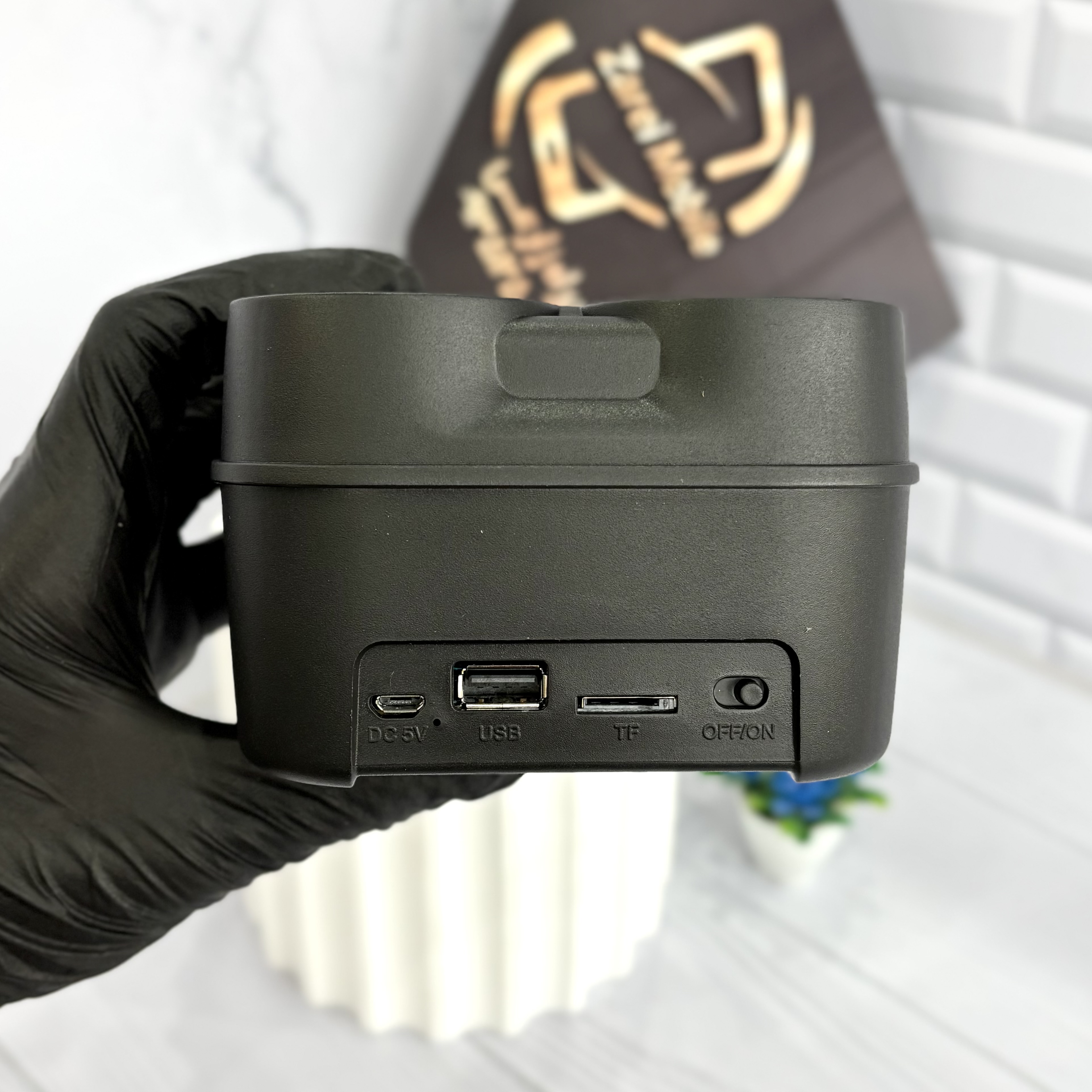 اسپیکر LED دار Greatnice با صدای قوی و نورپردازی جذاب مناسب مهمانی و فضای باز