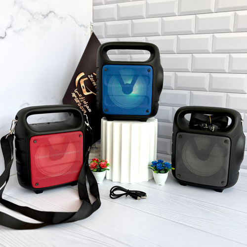 اسپیکر بلوتوثی قابل حمل KTS-1186 با طراحی ۴ اینچی و چراغ قوه چندحالته