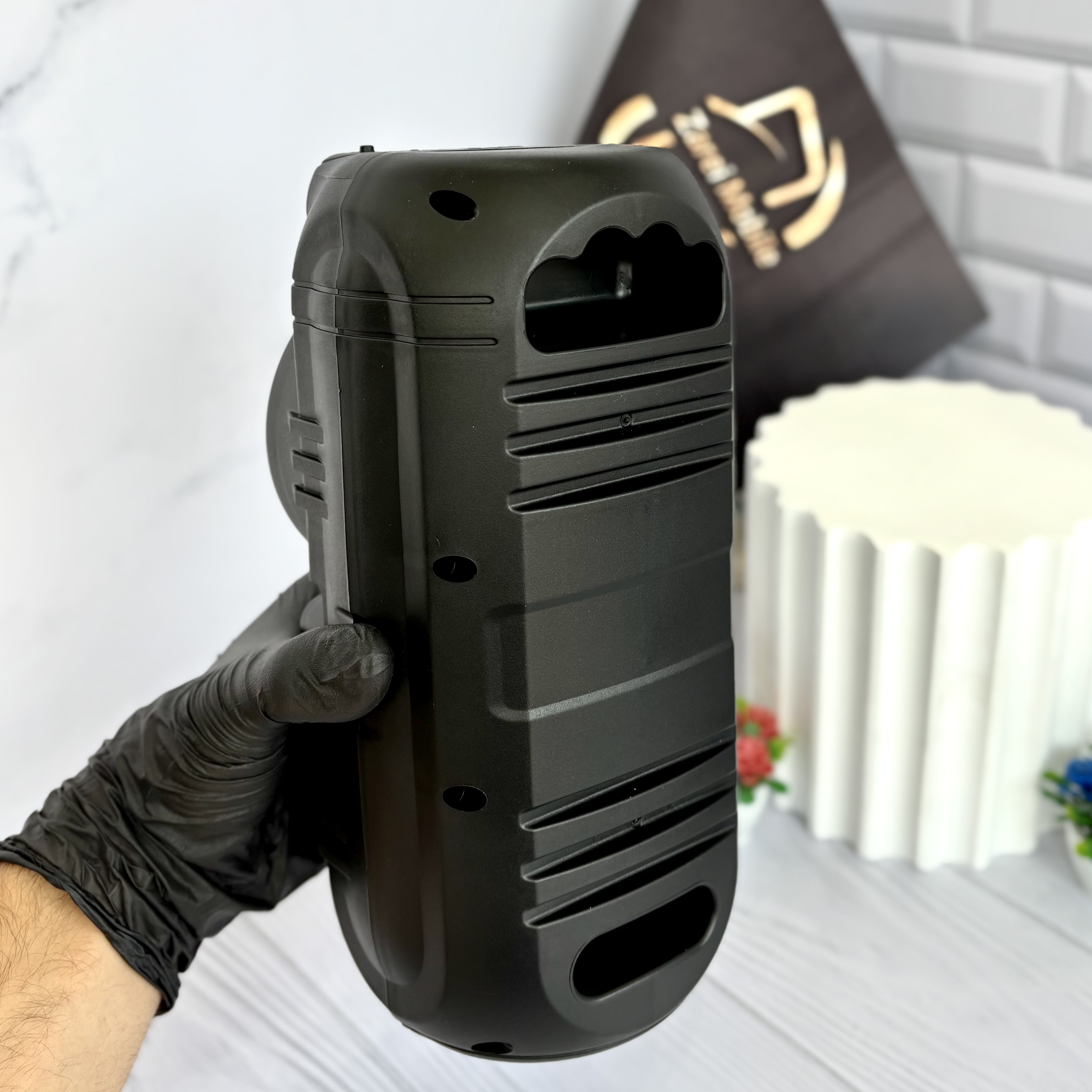 اسپیکر KTX-1588A در محیط استفاده روزمره یا مهمانی