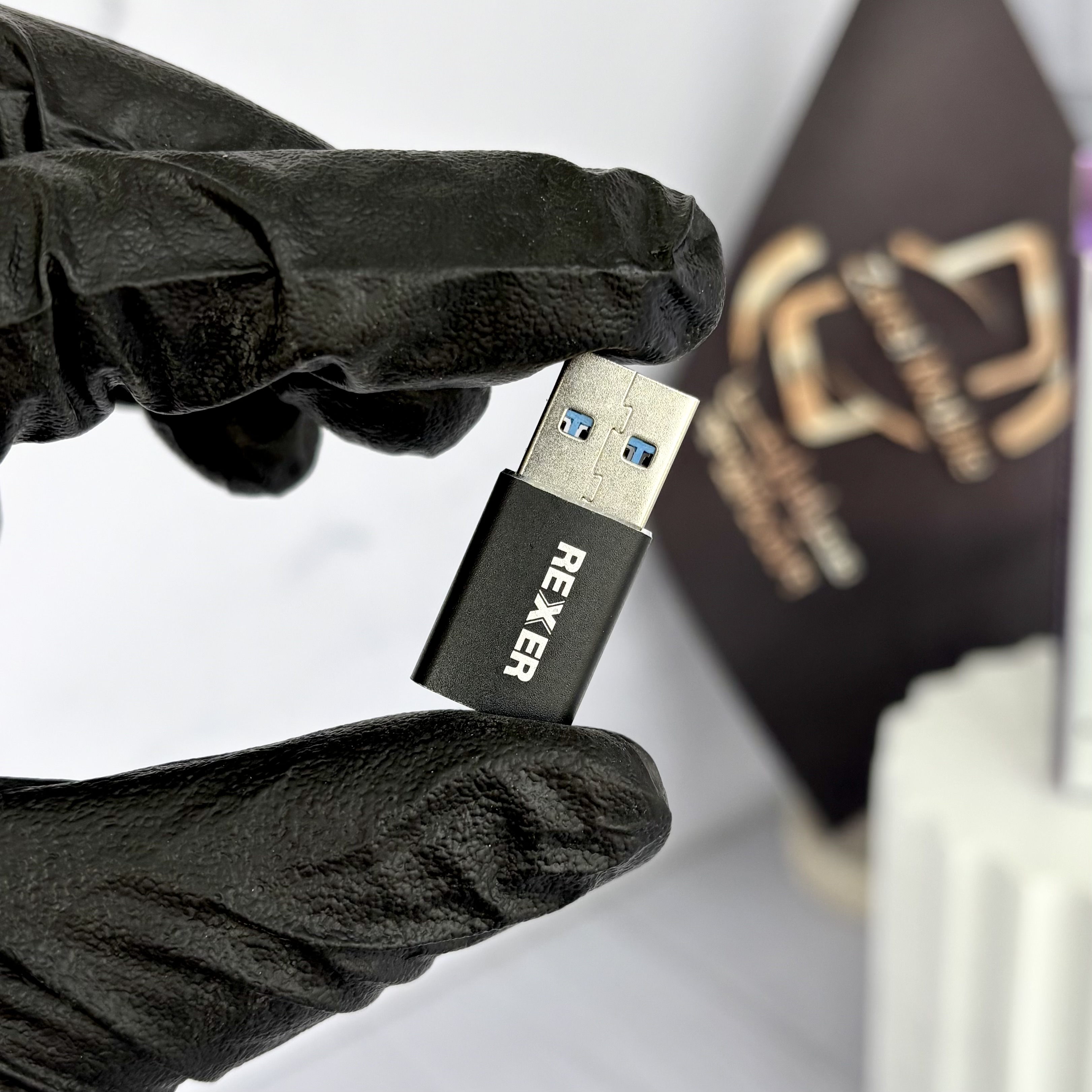 قیمت و مشخصات تبدیل تایپ C به USB رکسر مدل RX-22 با قابلیت پشتیبانی از شارژ سریع