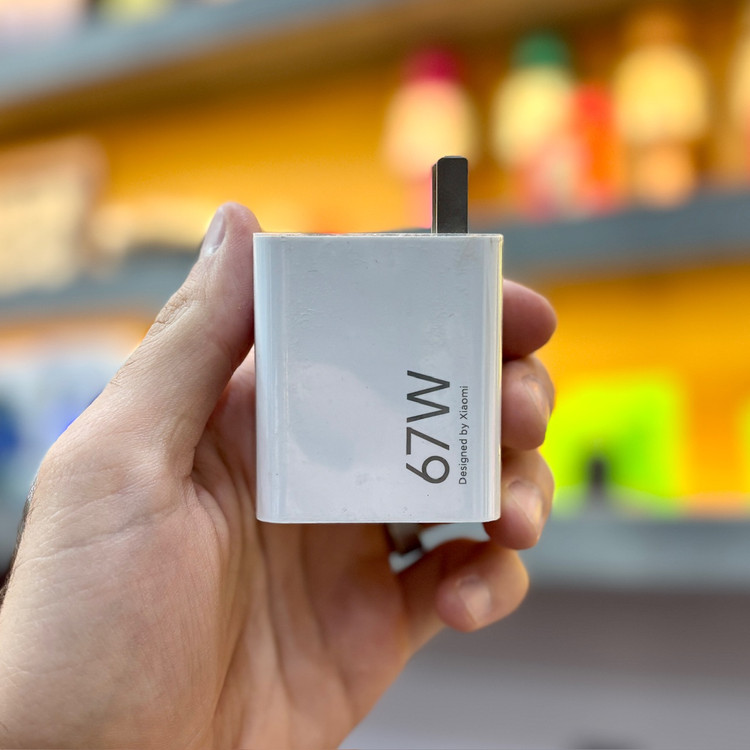 کلگی شارژر ۶٧ وات شیائومی پین تخت