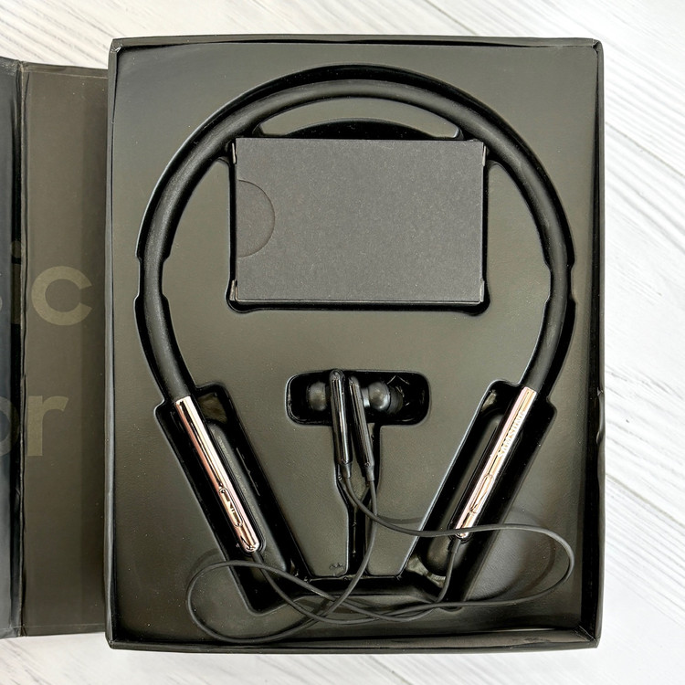 Samsung U Flex با ویبره تماس و کیفیت صدای عالی